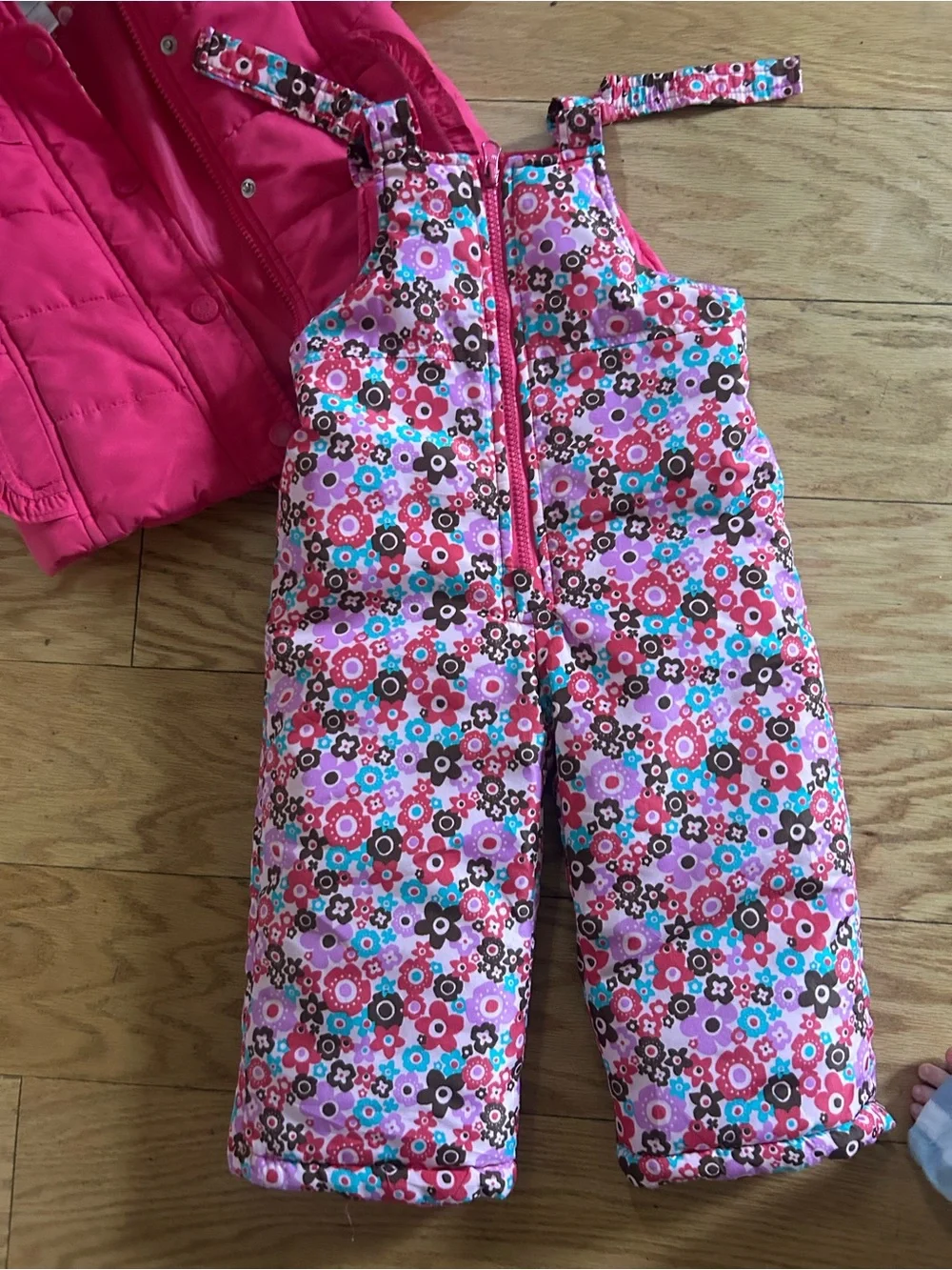 Vintage Oshkosh B’Gosh full snow set - pants and jacket | pink floral | 12-18m